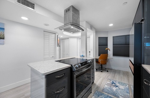 Sand Key Condo | 🌅 CBC 2-17C – Sunset Oasis | Modern Ultra-Luxury Gulf-Front Retreat!