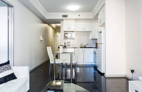 Sydney Central Business District Apartment | CBD Luxury 1 Bedroom 65sqm Balcony Apartment