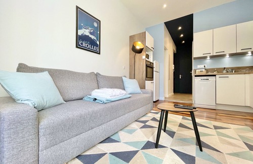 Quartier Chorier-Berriat Apartment | #CC Le Cadet 👨👩👦👦| Jean Jaurès | A, B and E tramway| T2 equipped