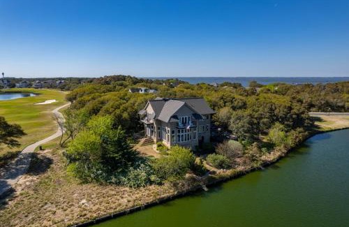Corolla House | CC056 Anchor Away