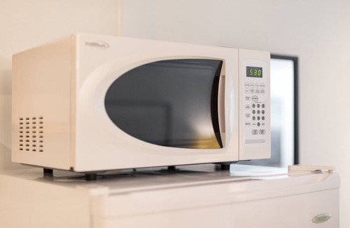 Buckhead Apartment | (CCD) Convenient Studio only Blocks from Piedmont Hospital