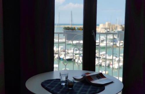 Trani Apartment | CconfortHotels Sea Dream Palace 3