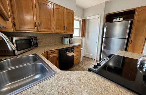 Cedar City House | Cedar City Historic Cottage