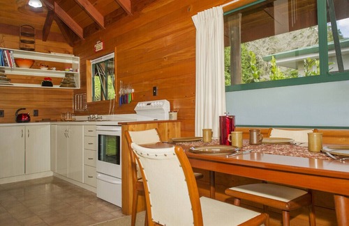 Tairua Cottage | Cedar Cottage - Tairua Holiday Home