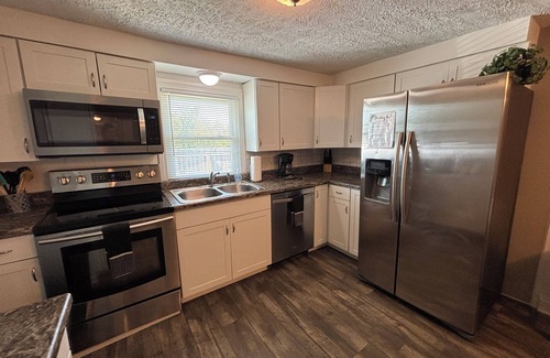 Shepherdsville House | Cedar Forest House