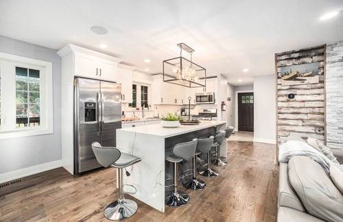 South Haven House | Cedar Haven of South Haven