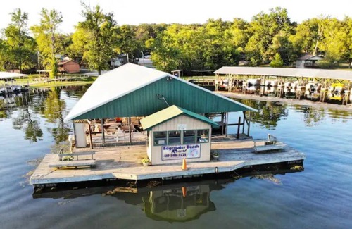 Branson Cabin | Cedar Lakefront Lodge on Taneycomo