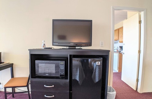Weirs Beach Condo | Cedar Lodge 202. 1 bedroom condo with Lake Winni views!