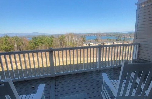 Weirs Beach Condo | Cedar Lodge 311A- Hotel Style Unit