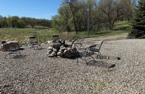 Dunseith Cabin | Cedar Lodge at Turtle Mountain