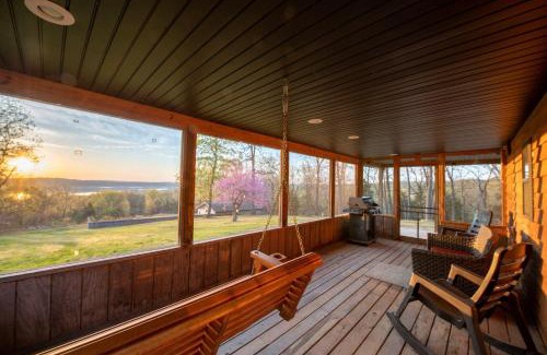 Deepwater House | Cedar Ridge