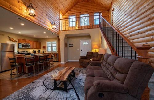 Deepwater House | Cedar Ridge