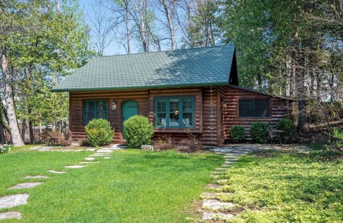 Ephraim Cottage | Cedar Studio | Cozy Fall Retreat in Ephraim