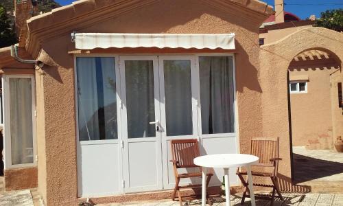 Turre House | Cedra 5, Holiday home, cosy apartment