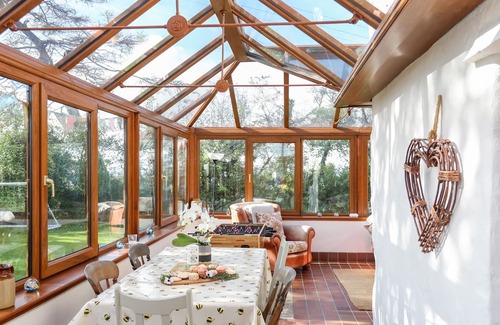 Rhyd-y-clafdy House | CEFN COCH, family friendly, character holiday cottage in Pwllheli