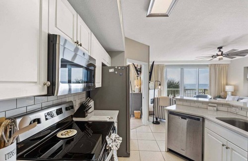 Miramar Beach Condo | Celadon 109 - Free Seasonal Beach Chairs!