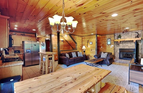 Hemlock Hills Cabin | Celebration Lodge by Jackson Mountain Homes