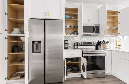 Downtown Wilmington Apartment | Celebration @ The Cove Riverwalk Villas