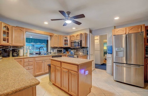 Las Vegas House | Celebrity Estate Next to the Strip! Huge Indoor Heated Pool,Spa,Tropical,Arcade,