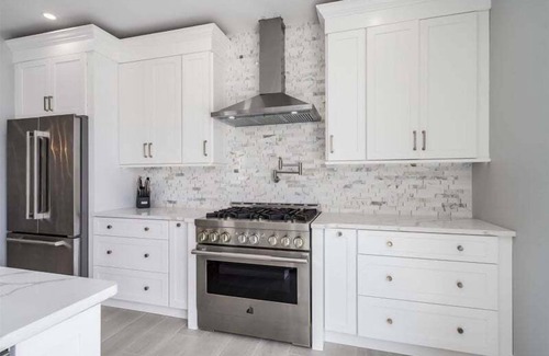 Point Pleasant Beach House | CEN24 | Huge Custom Luxe Home, Priv. Pool, 7BR 4ba 10 Badges! by Shore Points Vacations