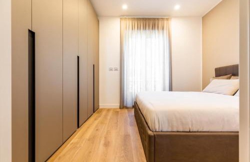Bullona Apartment | Cenisio Golden House