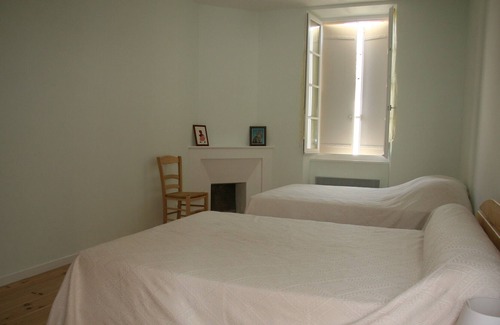 Villandraut Cottage | CENTER BOURG HOUSE IN VILLANDRAUT