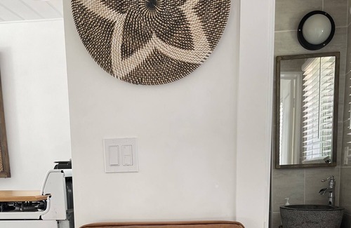 Summerland Cottage | Center of Summerland