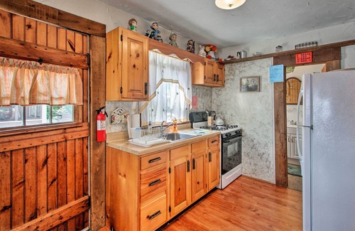 Center Ossipee Cottage | Center Ossipee Pet-Friendly Cottage w/Dock!