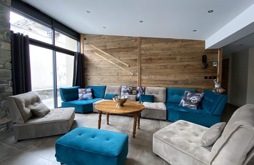 Valloire Apartment | Center Village Appt Classified 4 stars 167m2 Garden 300m2 Private Sauna