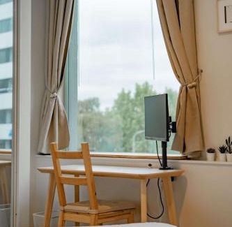 Canberra City Centre Apartment | Central 2-Bed with Gym and Secure Parking