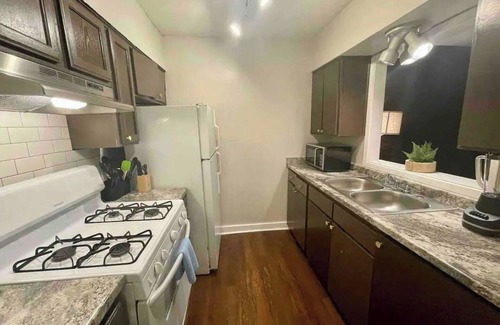 Parker Lane Apartment | *Central 2-bedroom* 5mi from downtown w/patio MC