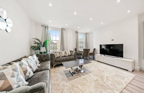 City of Westminster Apartment | Central 2B Apartment Next to Hyde Park