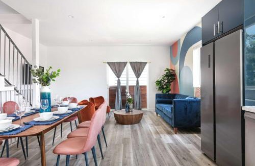 Historic Filipinotown House | Central 4BR Townhome Modern Perks