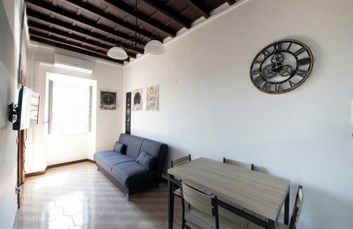 Ronciglione Apartment | Central accommodation overlooking the village