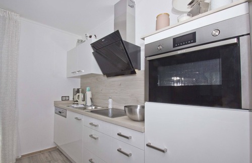 Gohren Apartment | Central apartment with balcony, use of swimming pool and sauna - Villa Buskam apartment 22