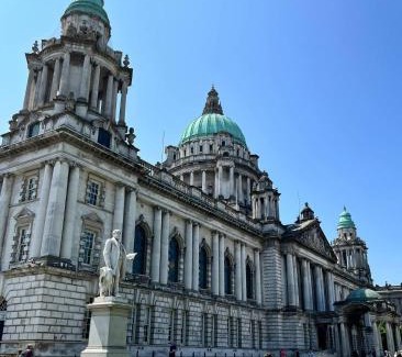 Belfast Central District Apartment | Central Apartment In Belfast City Centre