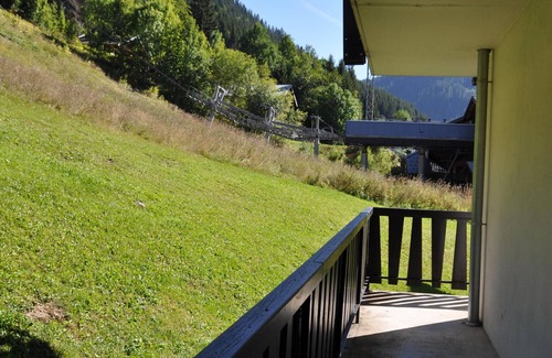 Chatel Apartment | Central Apartment Near Super-Châtel Gondola: Cozy Stay with Multi Pass at €3/Day!