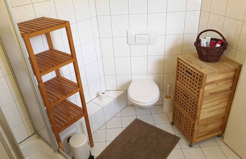 Halle Apartment | Central apartment on Uniring with balcony