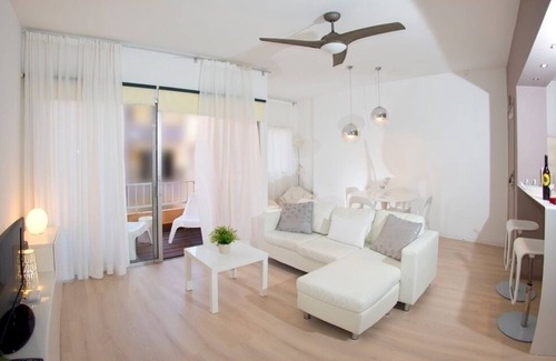 El Medano Apartment | Central apartment (Vv) 80m from Médano beach, WiFi, ideal teleworking
