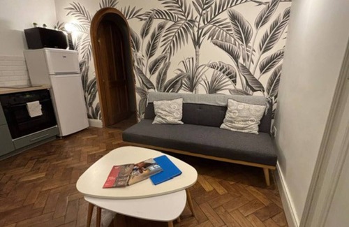 Arras Apartment | Central apartment with balcony