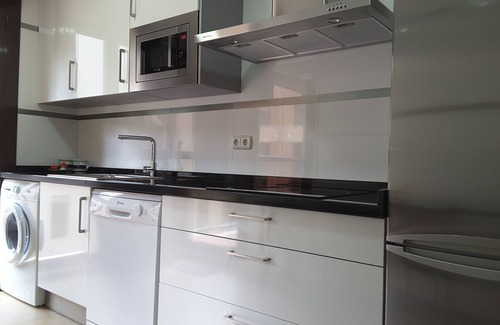 Distrito Noroeste Apartment | Central apartment with free parking