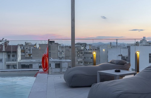 Thissio Apartment | Central Apartment with Latest Luxuries and Monumental Views (3rd floor)