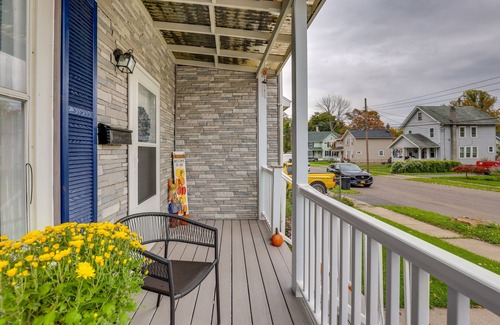 Auburn Apartment | Central Auburn Apartment w/Porch: Pets Welcome!