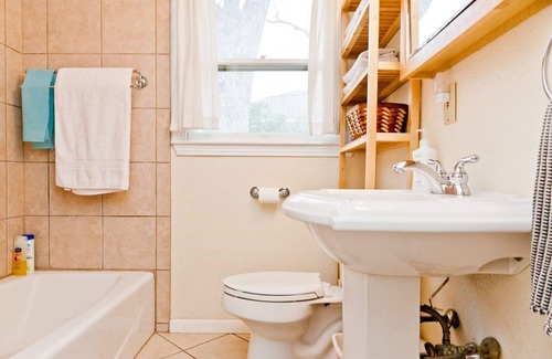 Allandale House | Central Austin Home available for June, July, August, September