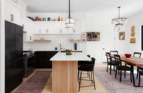 Brentwood House | Central Austin Oasis with Pool - Sleeps 9