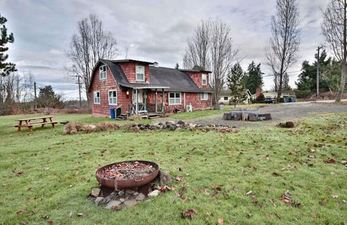 Port Angeles House | Central basecamp for Hurricane Ridge & downtown