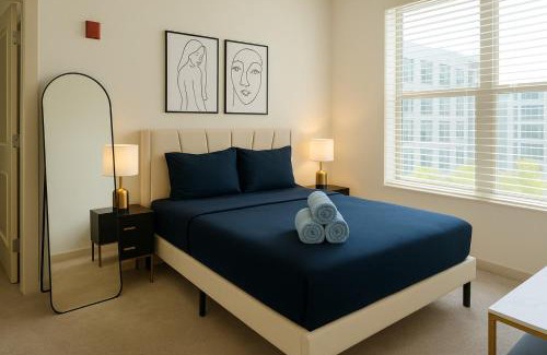 Five Points South Apartment | Central Birmingham Stylish Midrise Unit