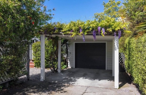 Blenheim Villa | Central Blenheim Villa