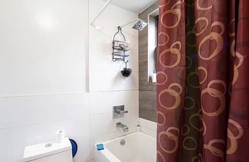 Bushwick Apartment | Central Bushwick Room.