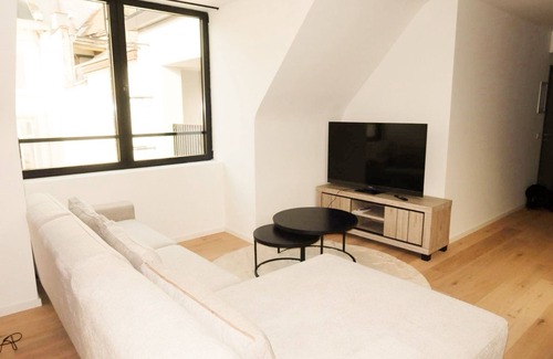 University District Apartment | Central Chic Antwerp 202